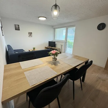 Lesna 1, Bojnice * ボイニツェ