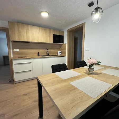 Lesna 1, Bojnice Apartmán